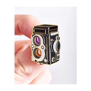 Rolleiflex camera pin badge