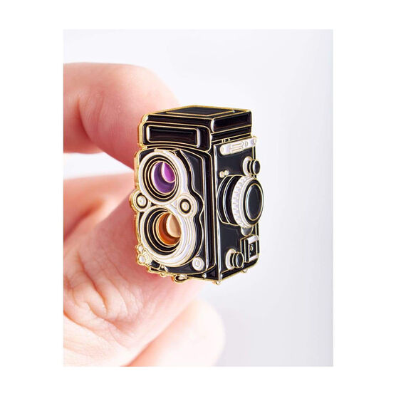 Rolleiflex camera pin badge