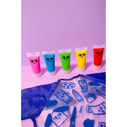 Finger painting kit