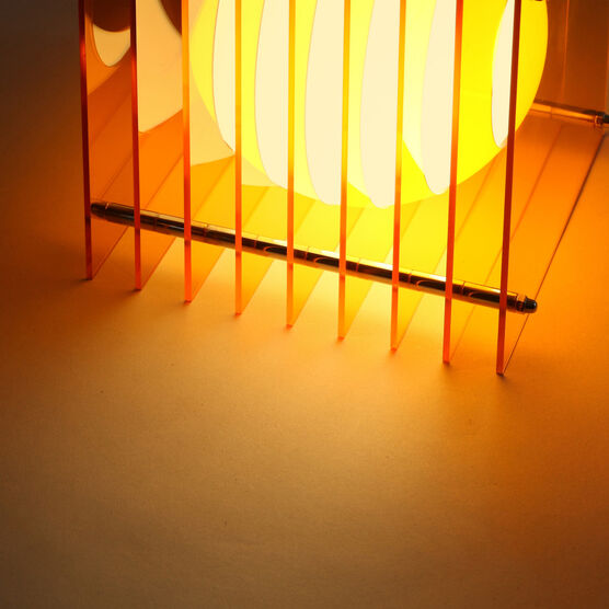 Lop small square orange lamp
