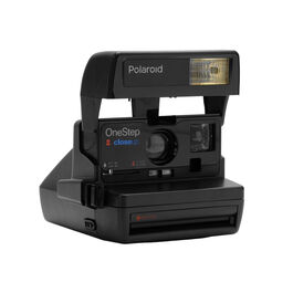 Polaroid 600 Close Up camera