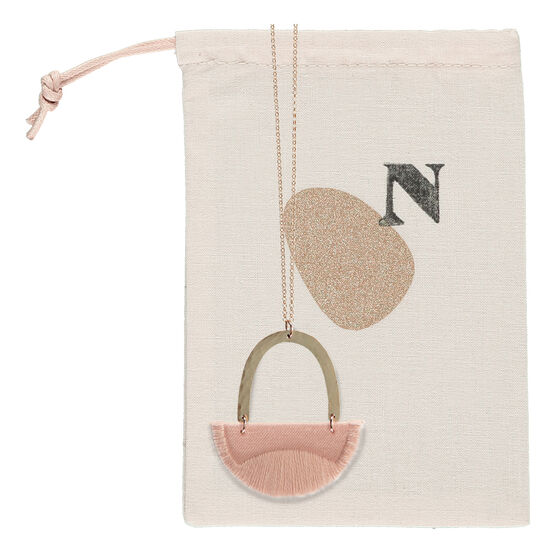 Linnea blush necklace