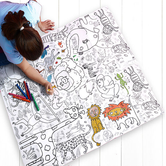 Animals giant paper tablecloth colouring sheet