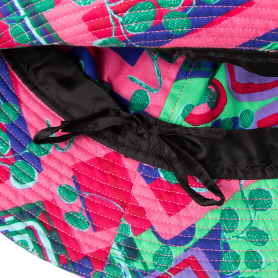 Kemi Telford pink bucket hat