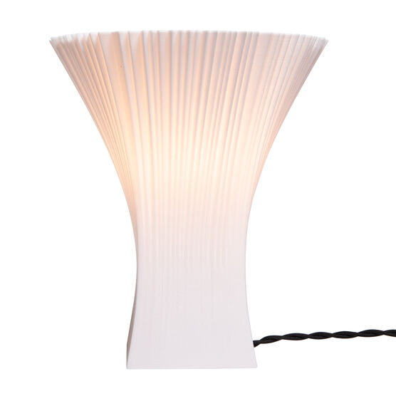 Pleated 3D printed lamp