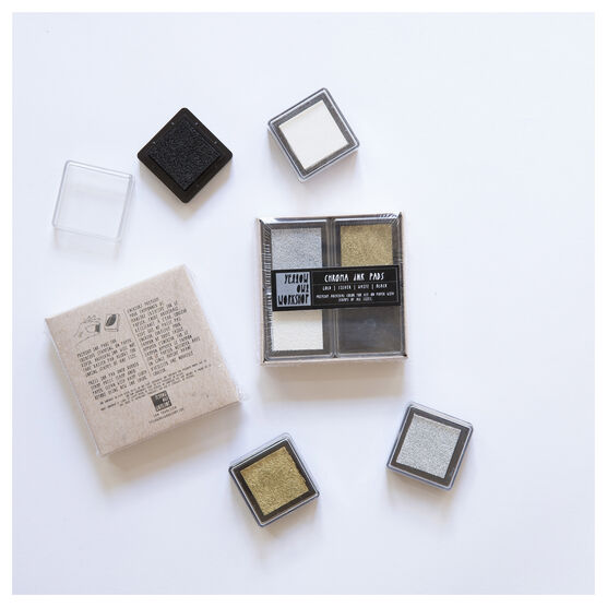 Metallic and monochrome chroma ink pad set