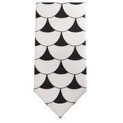 Tate Britain scallop tile silk tie