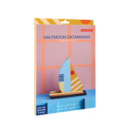 Halfmoon paper catamaran