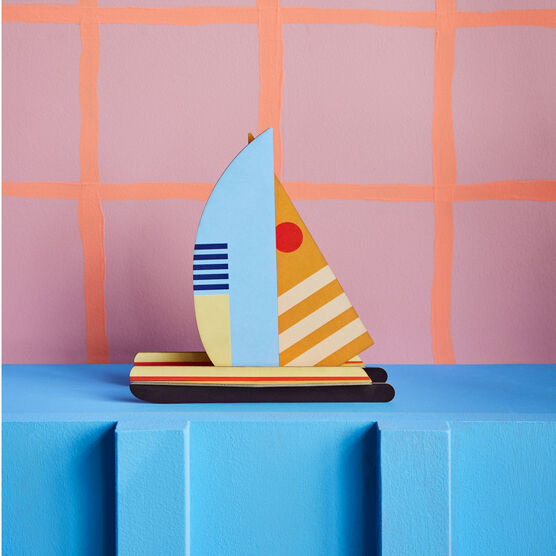 Halfmoon paper catamaran