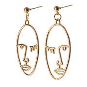 Wink face earrings