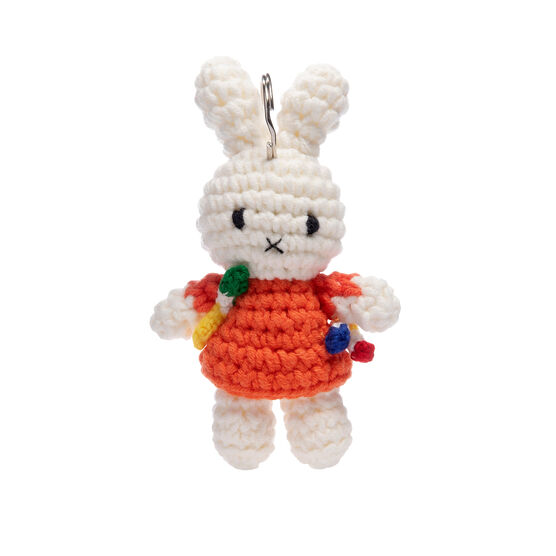 Miffy the Artist crochet keyring