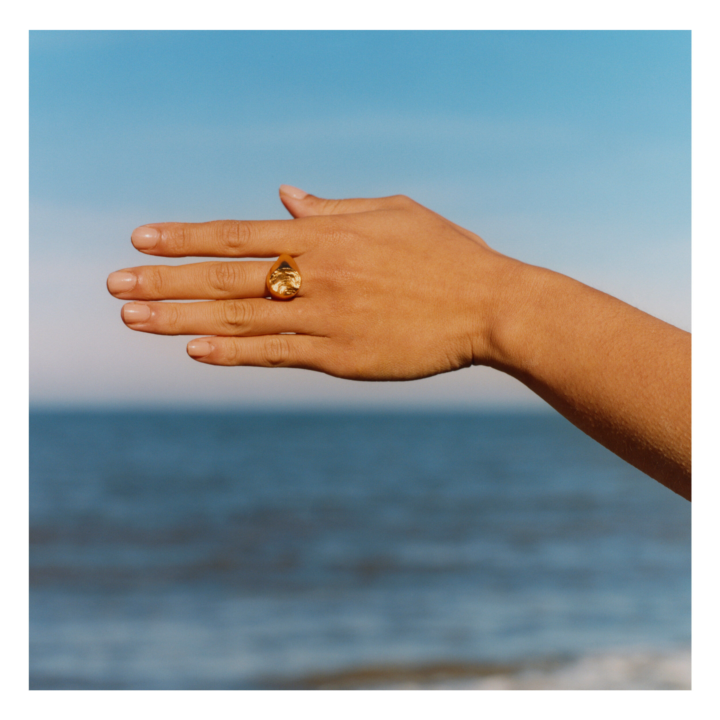 Kate spade shop signet ring