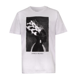 Zanele Muholi Qiniso t-shirt
