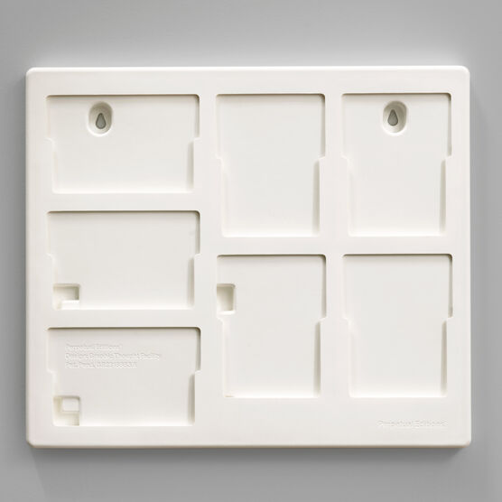 Tate perpetual postcard calendar