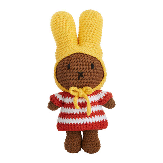 Nina crochet toy with yellow hat