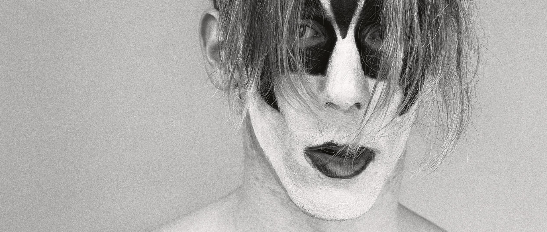 THE 90s: ART & FASHION